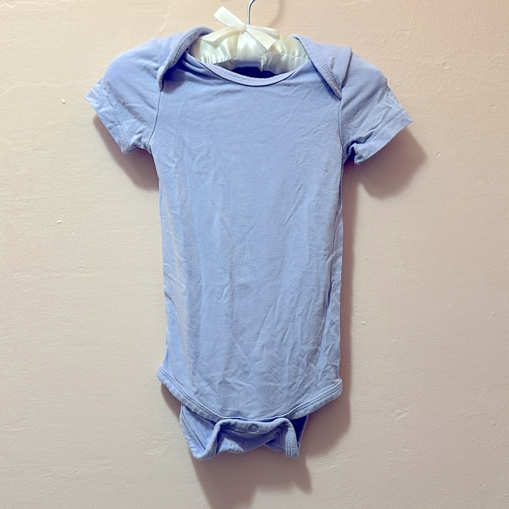 Kyte Short Sleeve in Lilac 3-6m - Picture 2 of 3